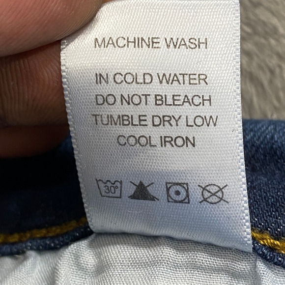 Judy Blue Relaxed Fit Dark Wash Denim Jeans JB82102DK Size 13/31 Womens - Picture 12 of 16